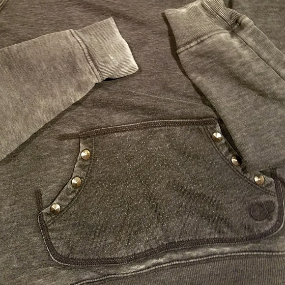 HOODIE - Picture 2 of 3